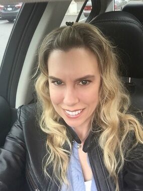 Meet your Posher, Jennifer